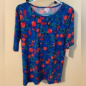 NWT LULAROE Floral Gigi Top See Measurements